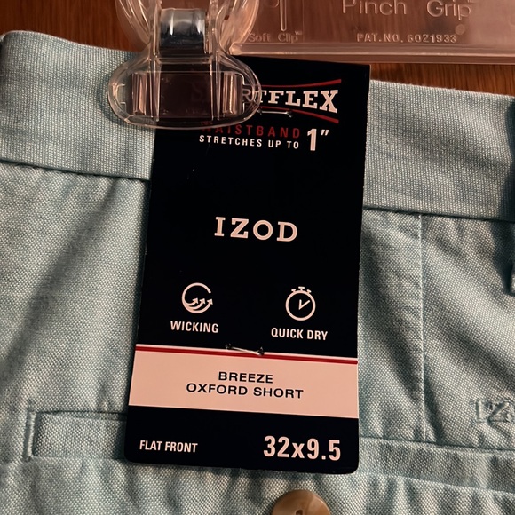 Men’s Dress Shorts - Picture 2 of 4